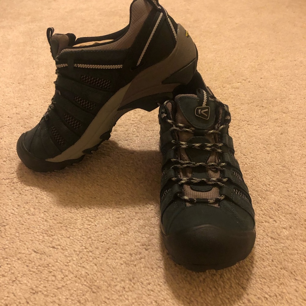 Keen Hiking Shoes